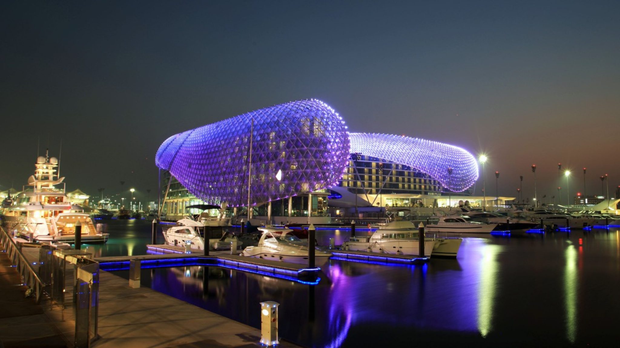 Fashiontv în Abu Dhabi la Grand Prix Formula 1